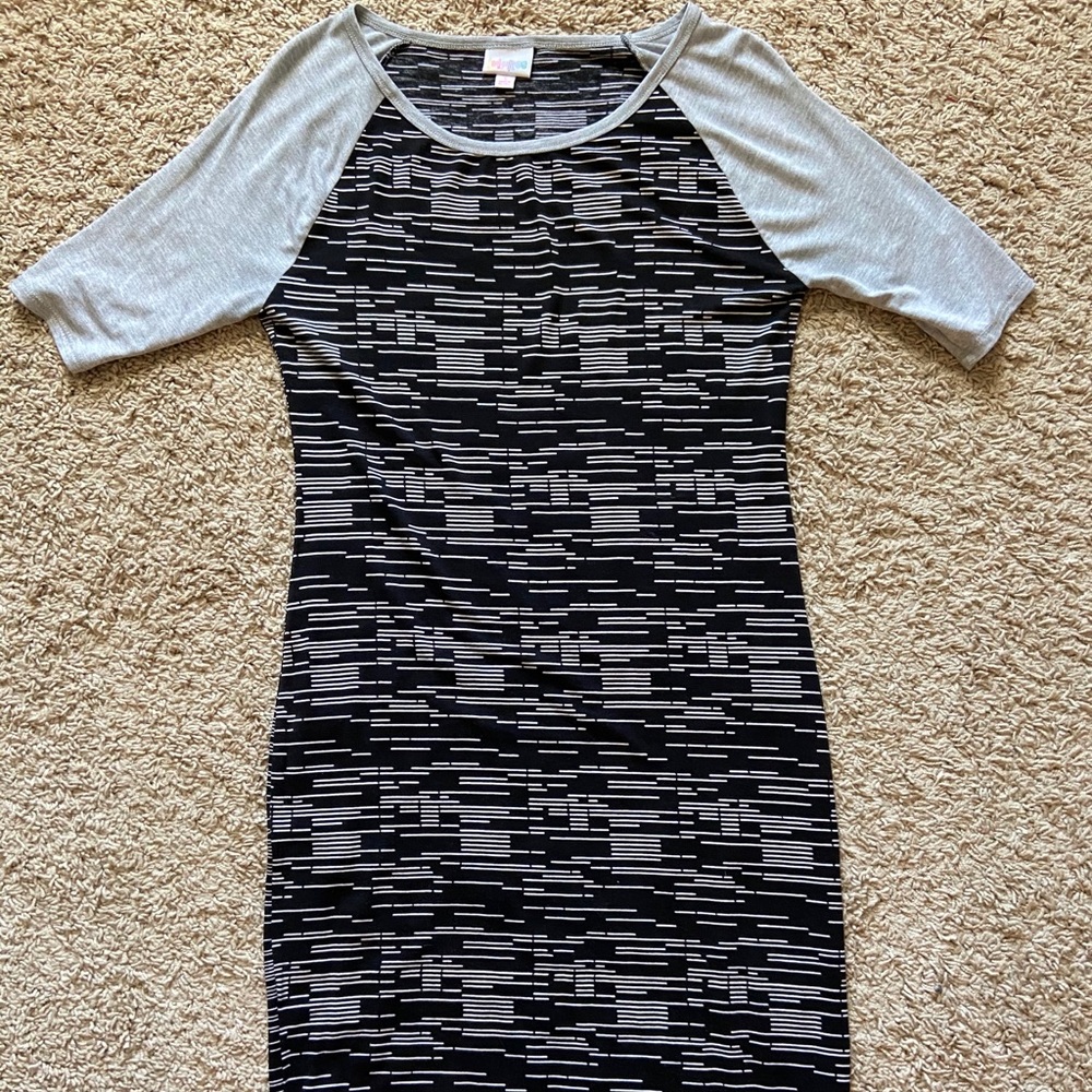 Lularoe JULIA dress. Black and grey. Size S.